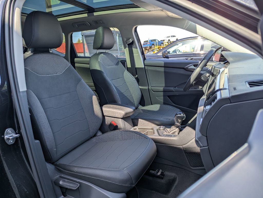 New 2026 Volkswagen Taos SE AWD/4WD image 33