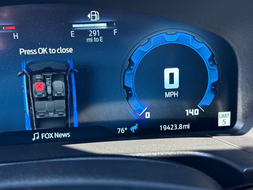 Used 2025 Ford Bronco Sport Outer Banks w/ Outer Banks Tech Package+ AWD/4WD image 31