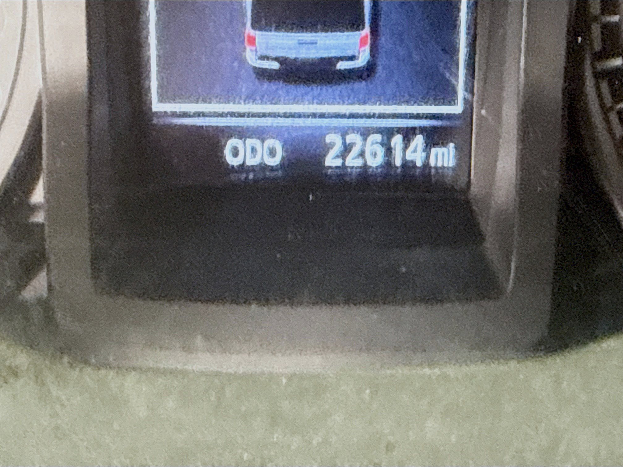 Used 2018 Toyota Tacoma SR image 16