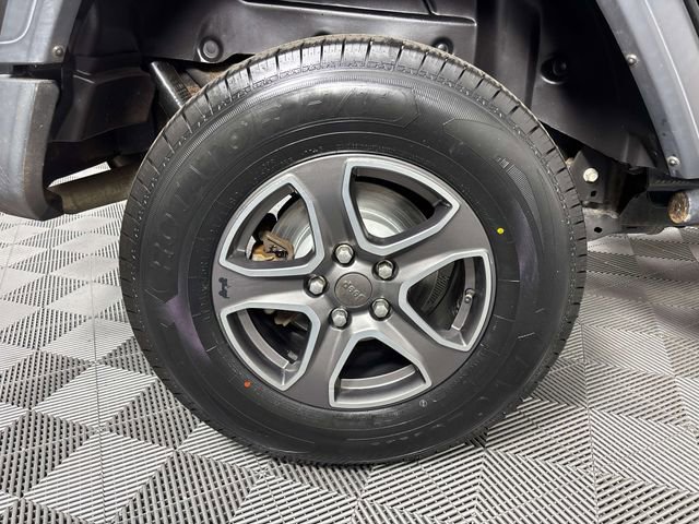Used 2018 Jeep Wrangler Unlimited Sport S AWD/4WD image 29