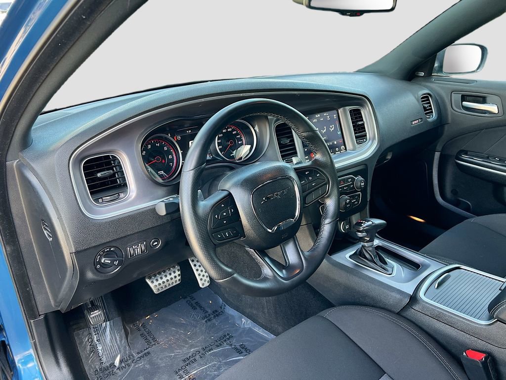 Used 2022 Dodge Charger Scat Pack w/ Driver Convenience Group RWD image 9