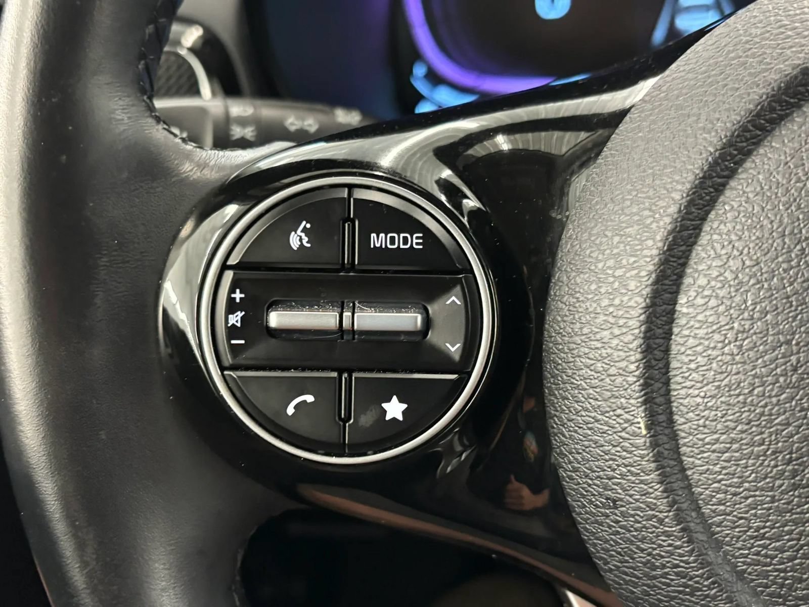 Used 2025 Kia Soul EX FWD image 45