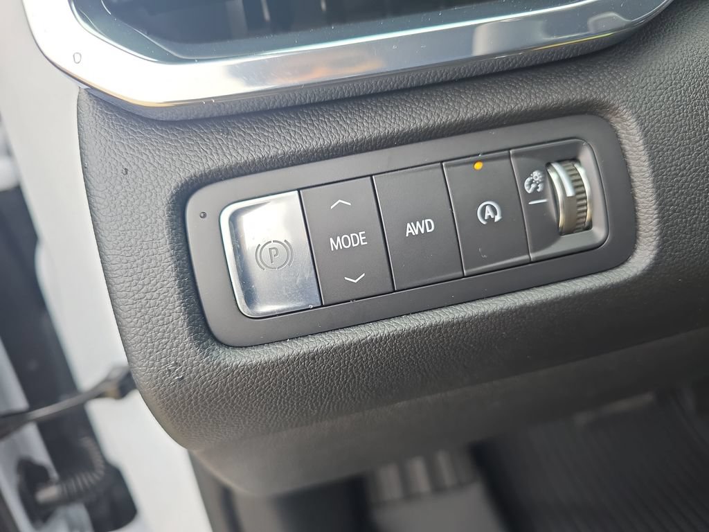 New 2026 GMC Acadia Denali Ultimate w/ LPO, Floor Liner Package AWD/4WD image 27