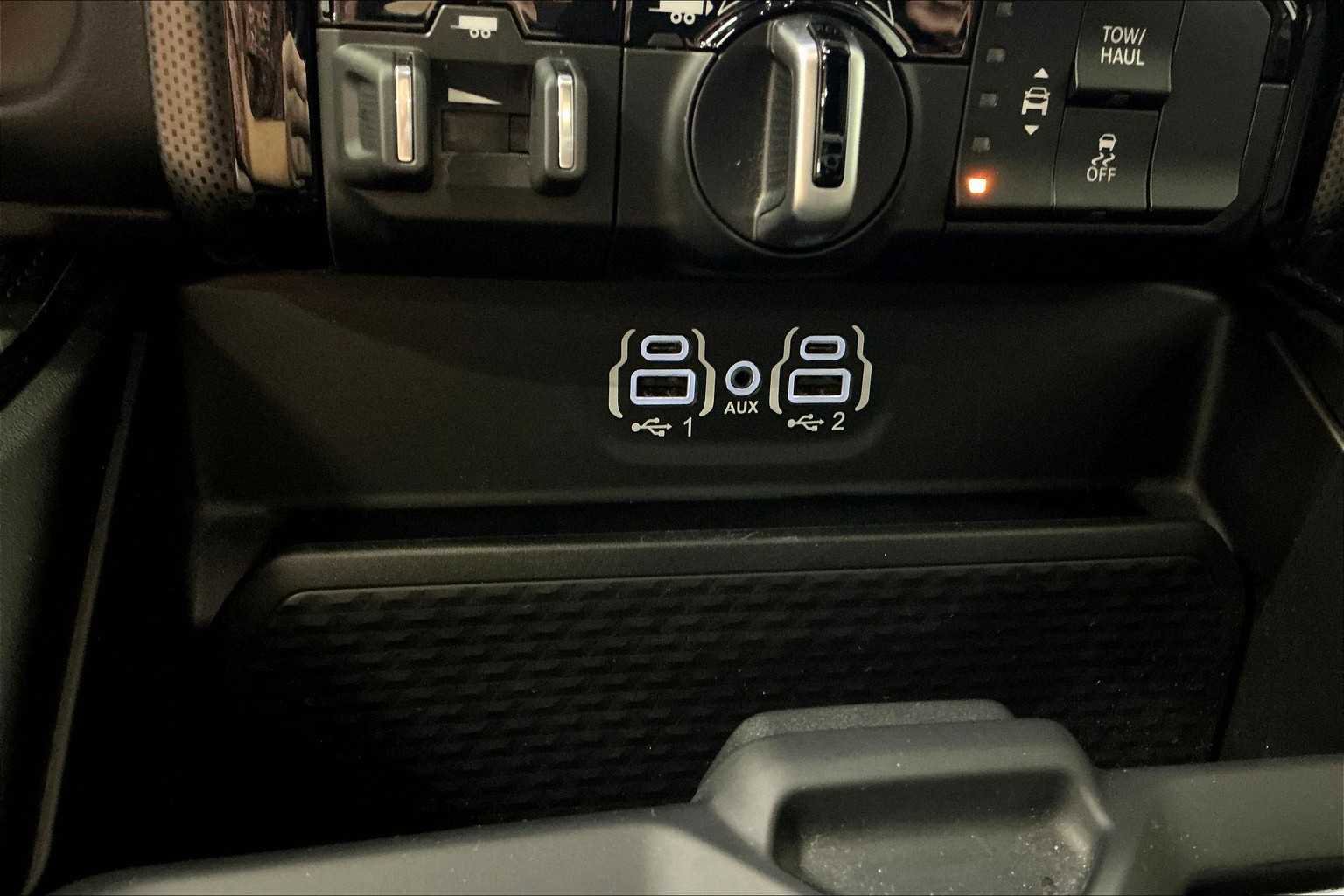 Used 2024 RAM 1500 Limited w/ Trailer Tow Group image 32