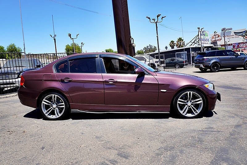 Used 2006 BMW 325i Sedan RWD image 11