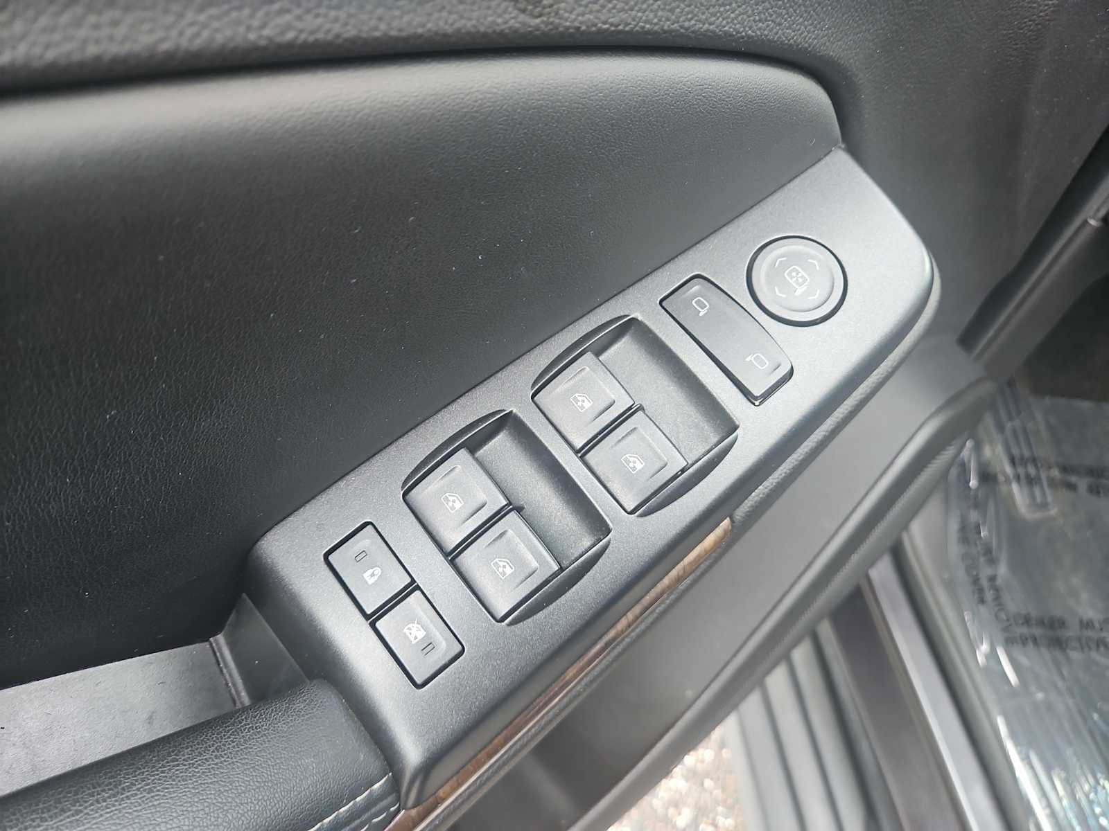 Used 2016 Chevrolet Tahoe LS RWD image 15