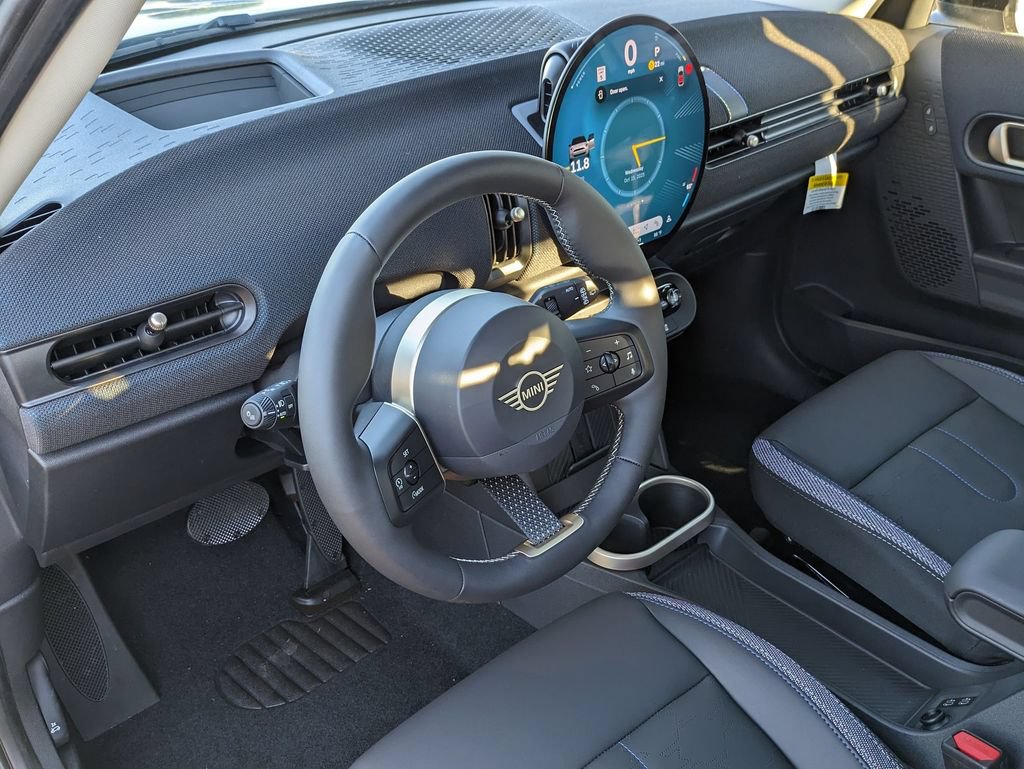 New 2026 MINI Cooper 4-Door Hardtop FWD image 26
