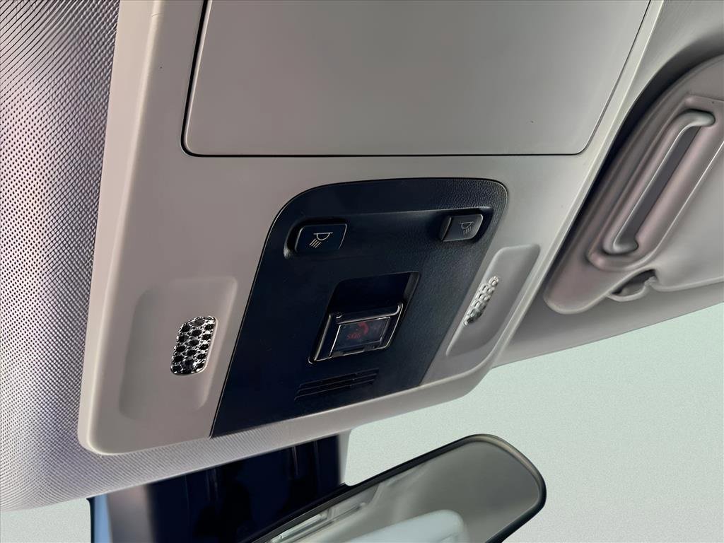 Used 2023 Toyota Camry SE image 24