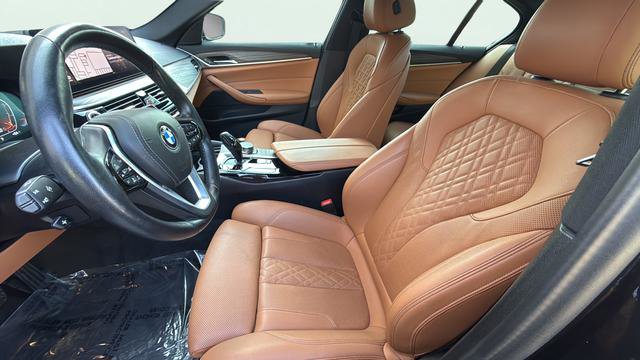 Used 2022 BMW 530i image 14