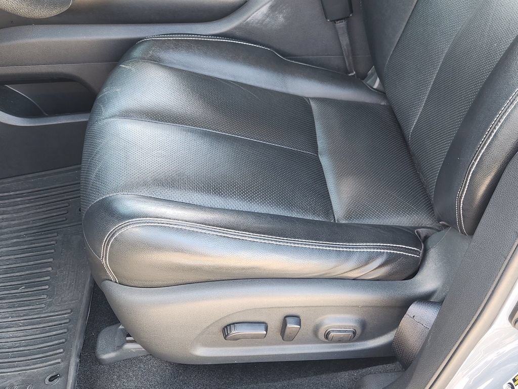 Used 2021 Nissan Murano SL FWD image 17