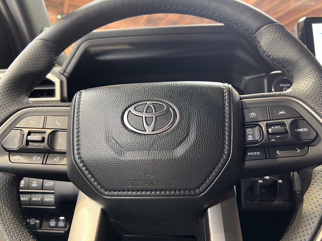 New 2026 Toyota 4Runner Trailhunter AWD/4WD image 39