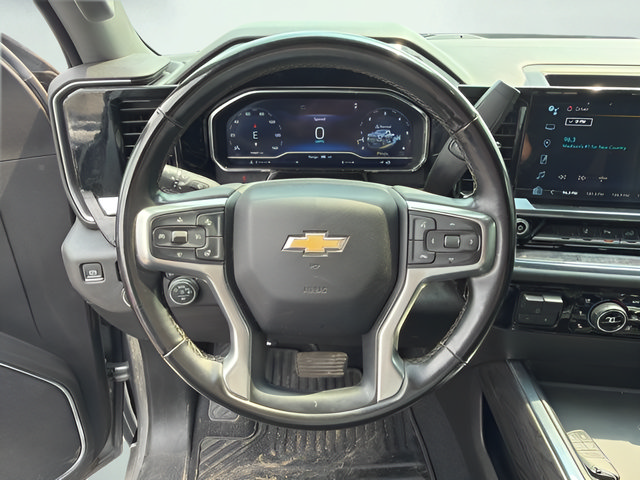 Used 2024 Chevrolet Silverado 2500 LTZ w/ LTZ Convenience Package AWD/4WD image 12