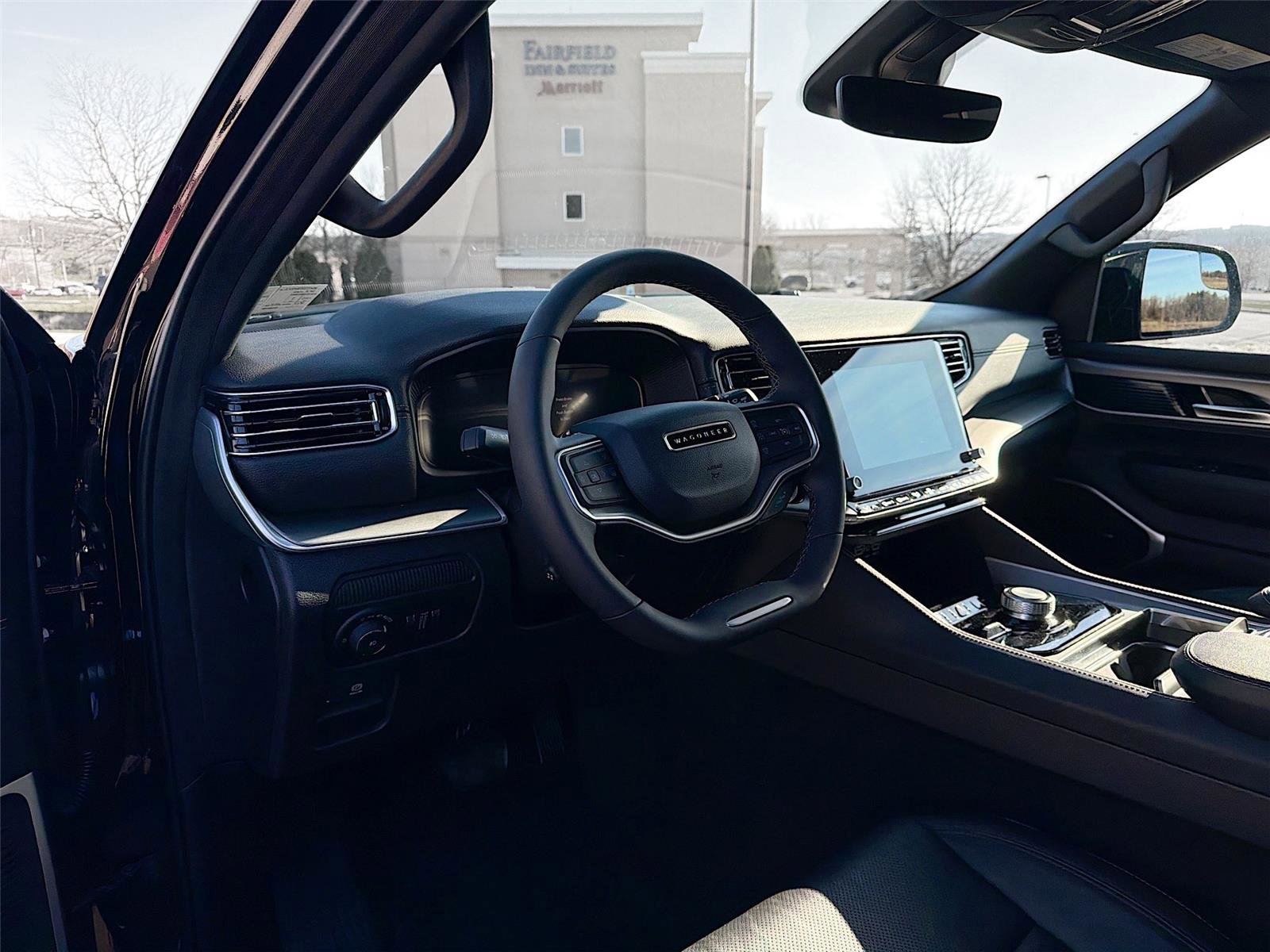 Used 2025 Jeep Wagoneer Series II image 9