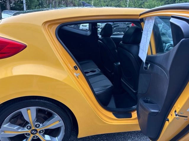 Used 2012 Hyundai Veloster w/ Style Pkg FWD image 23