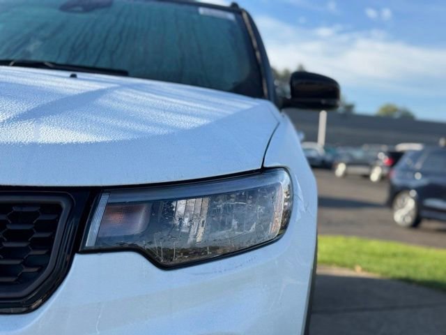 New 2026 Jeep Compass Limited image 8