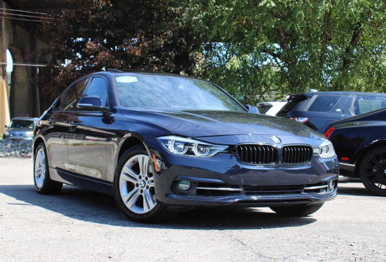 Used 2016 BMW 328i xDrive Sedan image 1