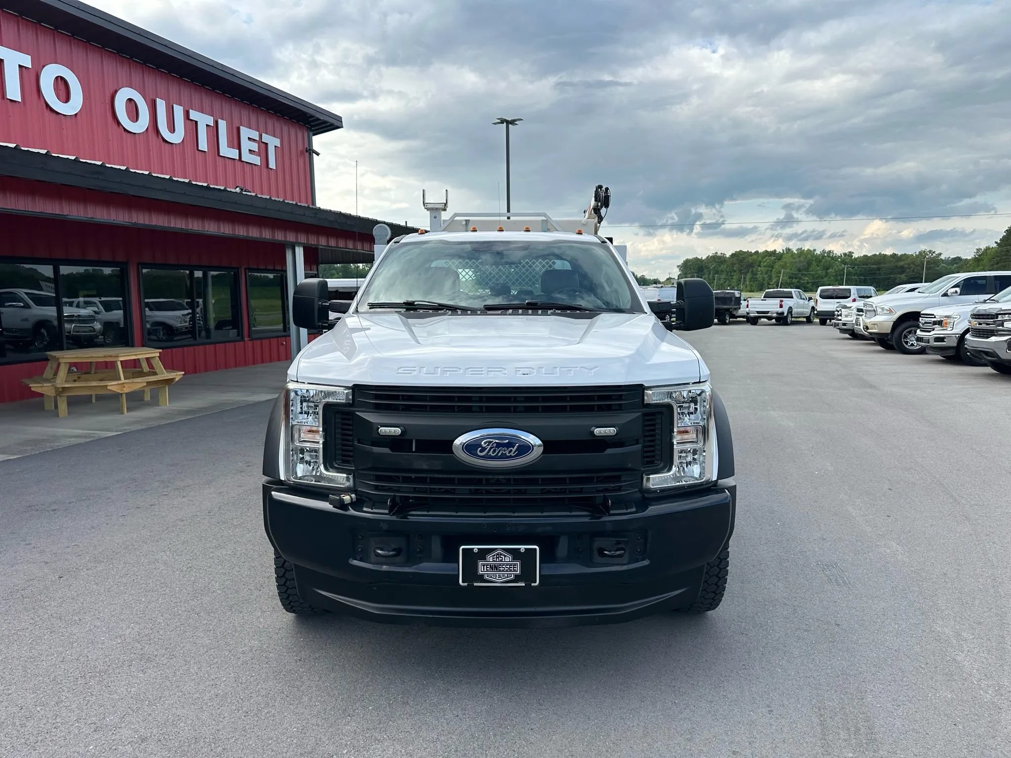 Used 2017 Ford F550 4x4 Crew Cab Super Duty image 30