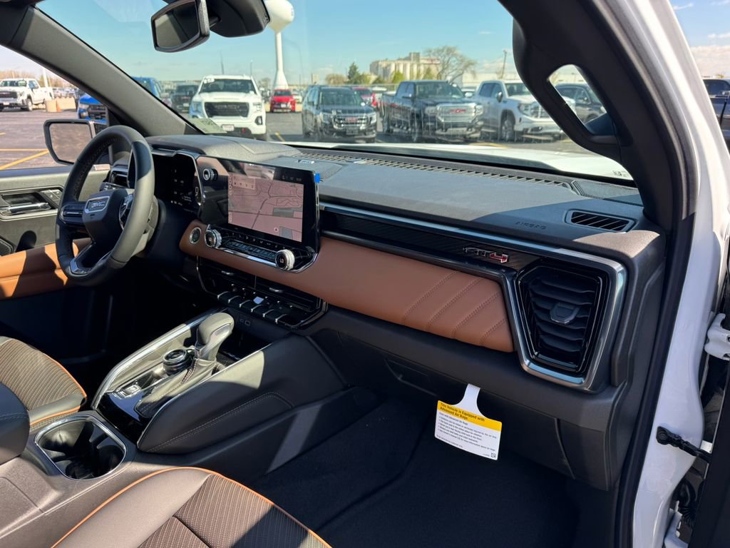 New 2026 GMC Canyon AT4 w/ Technology Plus Package AWD/4WD image 36