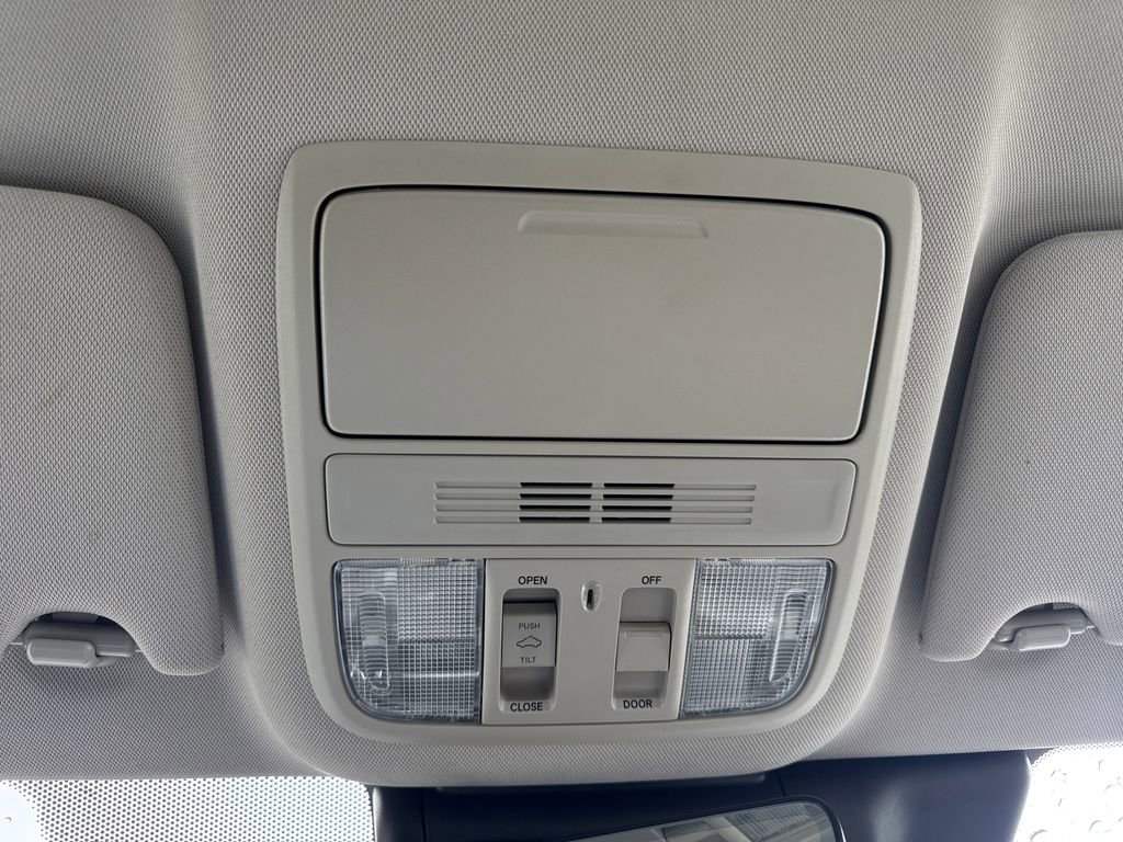 Used 2021 Honda Accord EX-L image 27