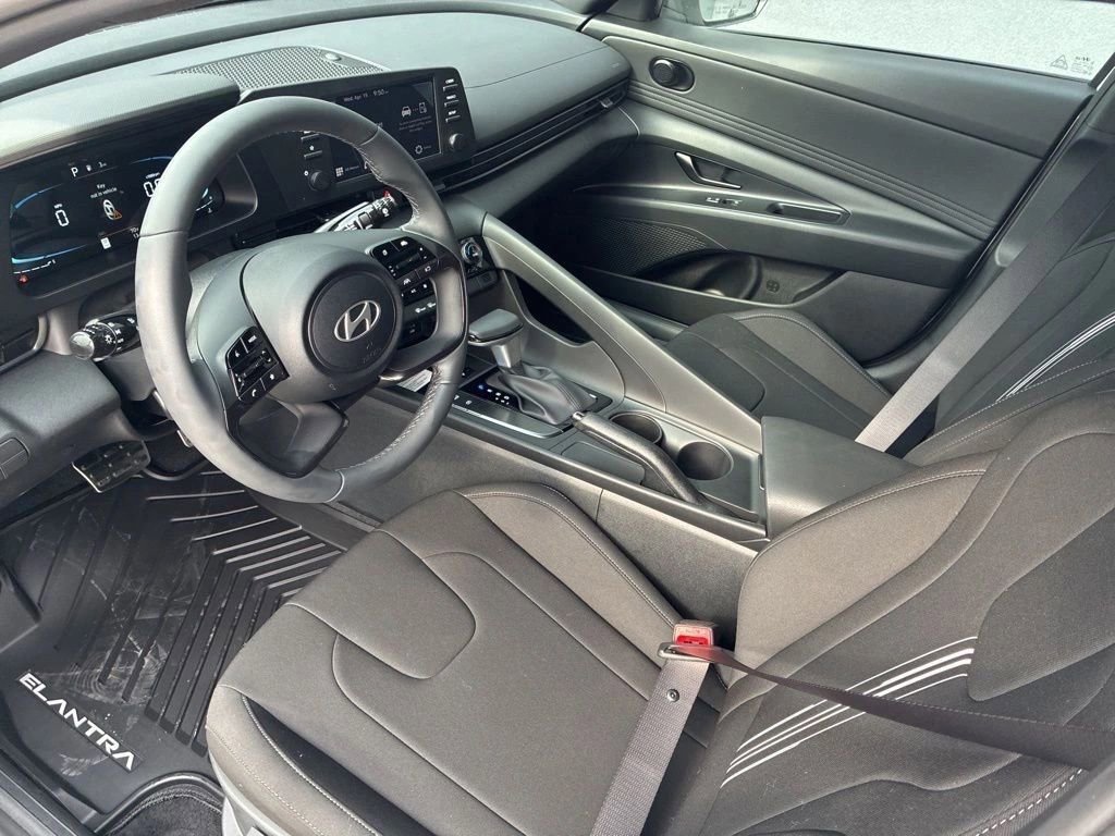 New 2026 Hyundai Elantra Sport FWD image 10