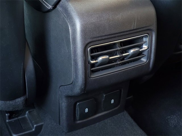 Certified 2024 Lincoln Corsair AWD w/ Equipment Group 101A image 27