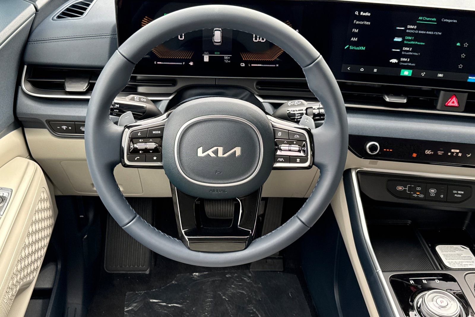 New 2026 Kia Carnival EX image 14