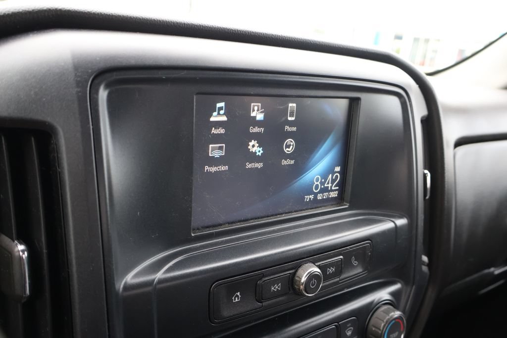 Used 2018 Chevrolet Silverado 1500 Custom w/ Custom Value Package AWD/4WD image 23