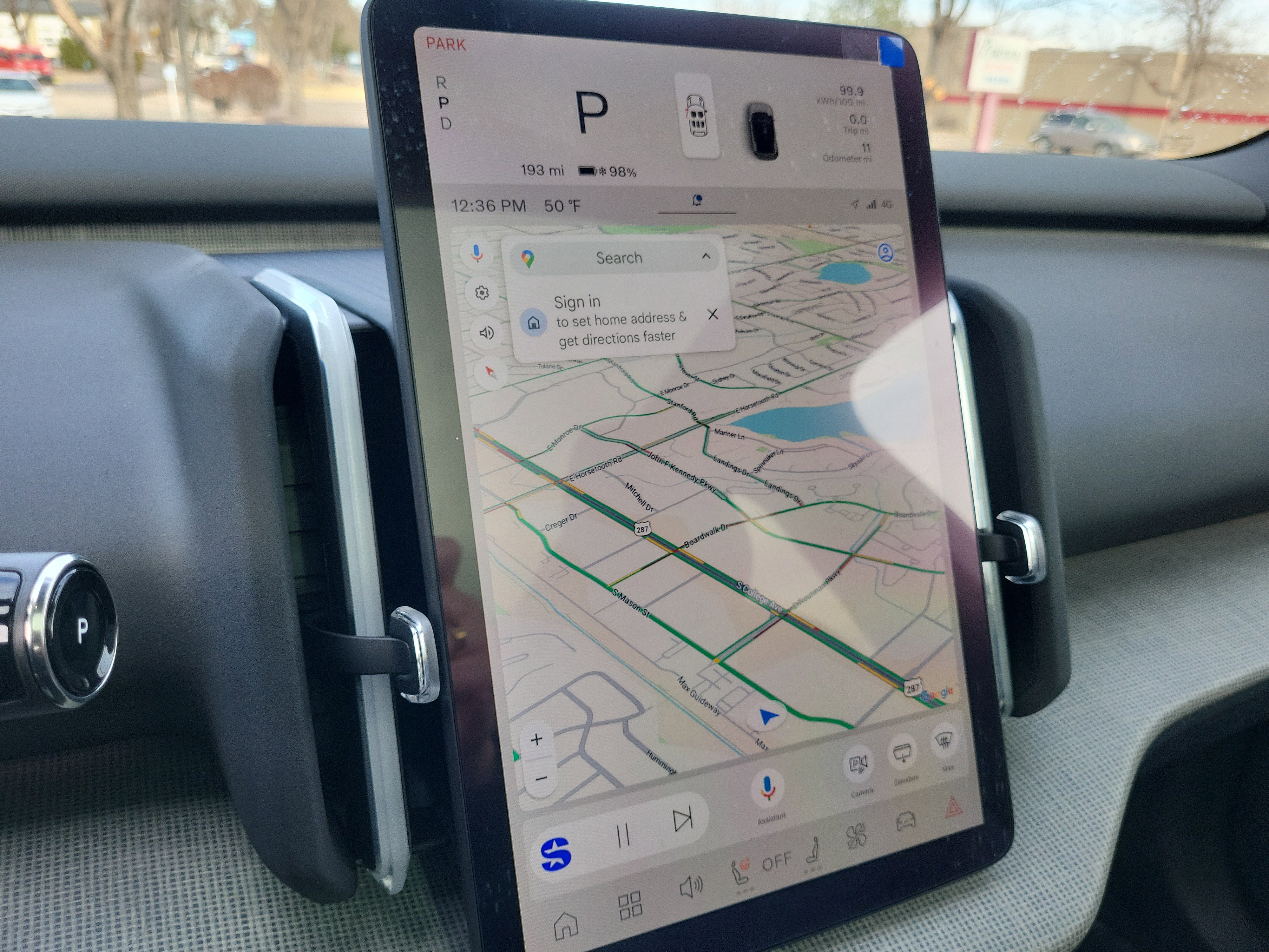 New 2025 Volvo EX30 Ultra w/ Climate Package image 14