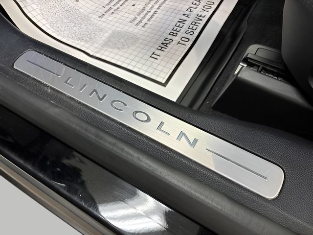 Used 2025 Lincoln Corsair Reserve w/ Equipment Group 202A FWD image 42