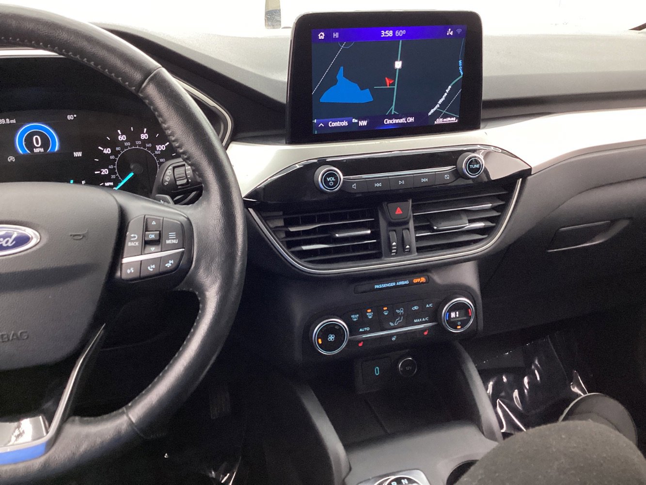 Used 2020 Ford Escape SEL image 33