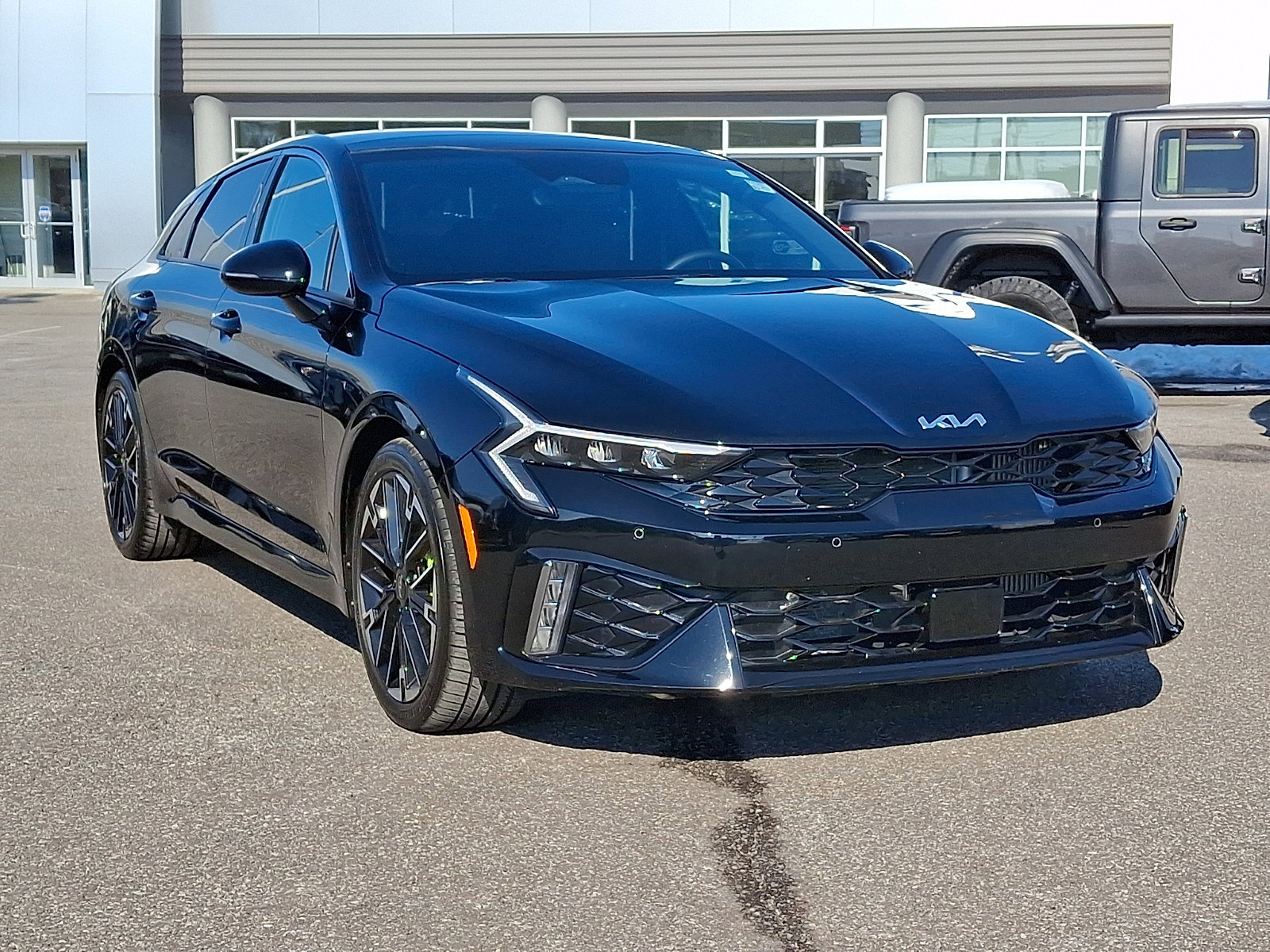 Used 2025 Kia K5 GT image 2