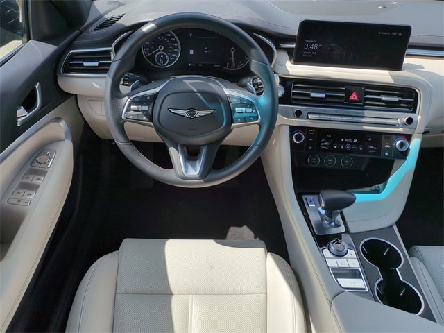 Certified 2025 Genesis G70 2.5T image 15