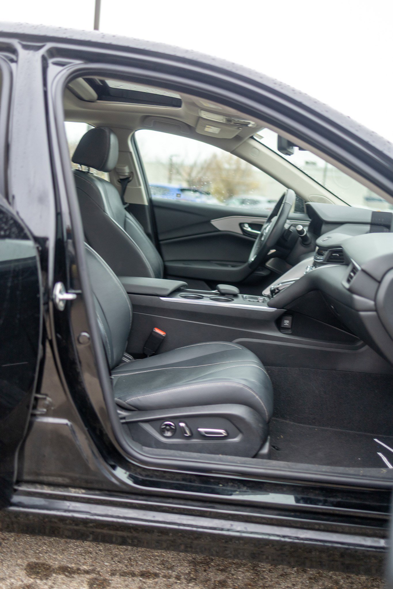 Used 2023 Acura TLX w/ Technology Package image 35