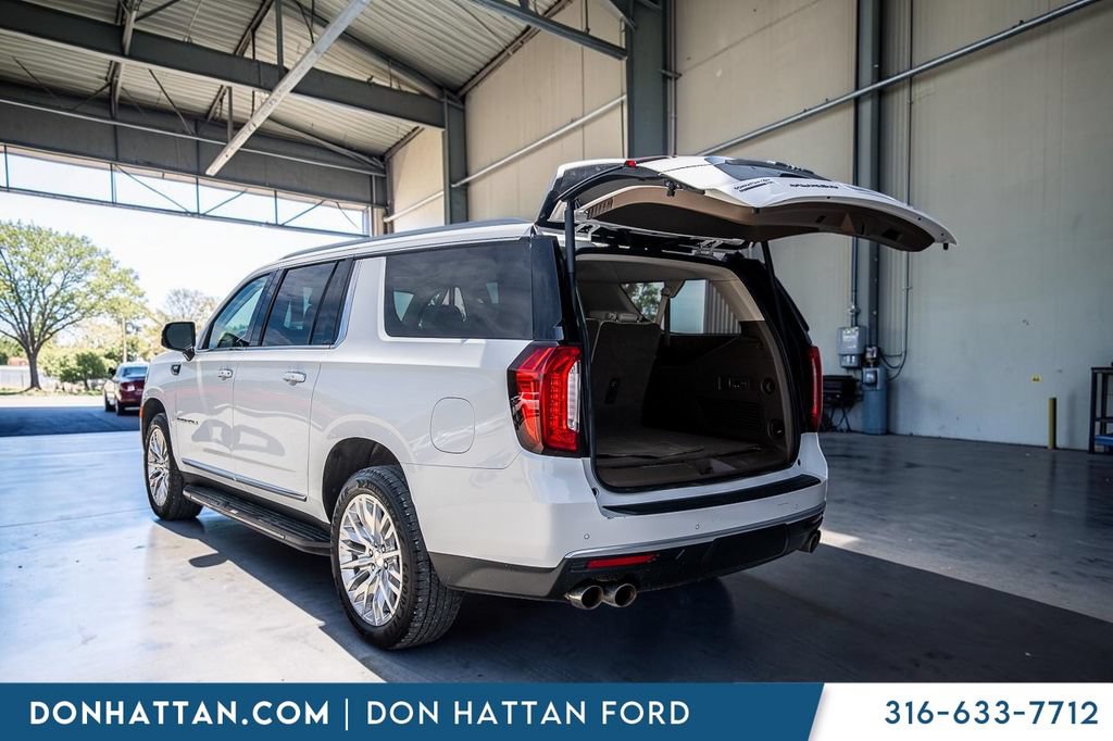 Used 2024 GMC Yukon XL Denali AWD/4WD image 33