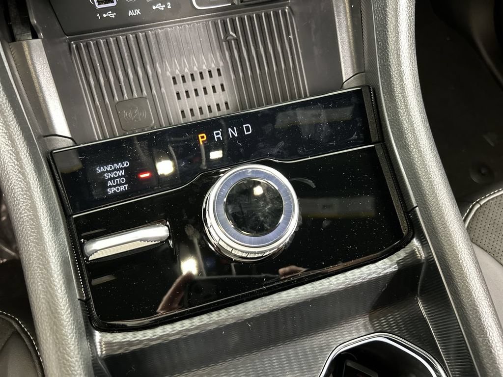 New 2026 Jeep Grand Cherokee L 4WD image 17