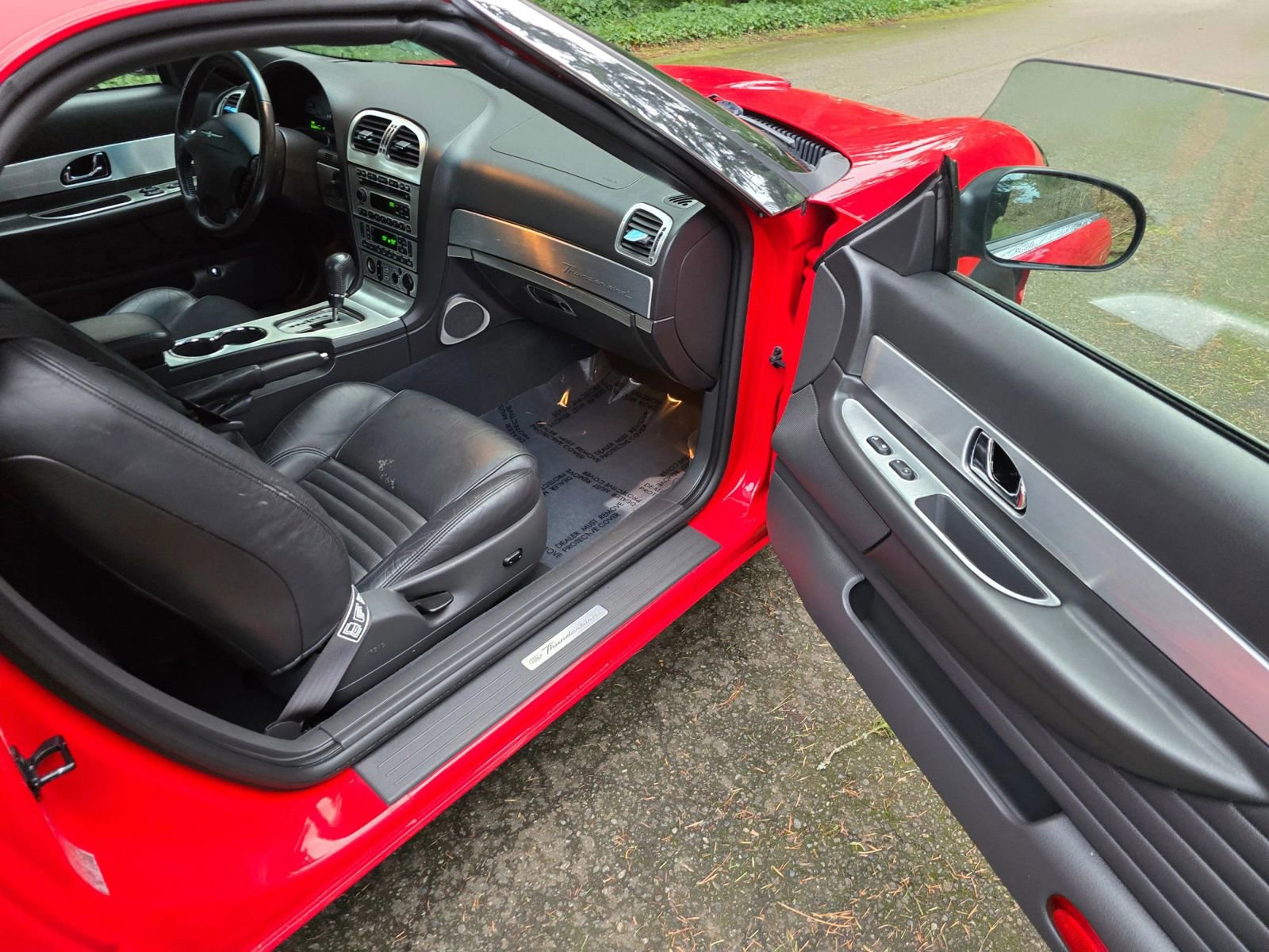 Used 2002 Ford Thunderbird Convertible 2D image 12