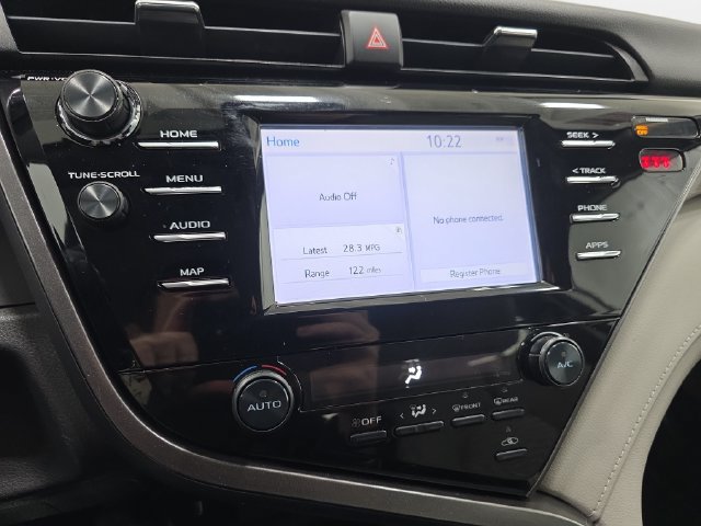 Used 2019 Toyota Camry SE FWD image 19