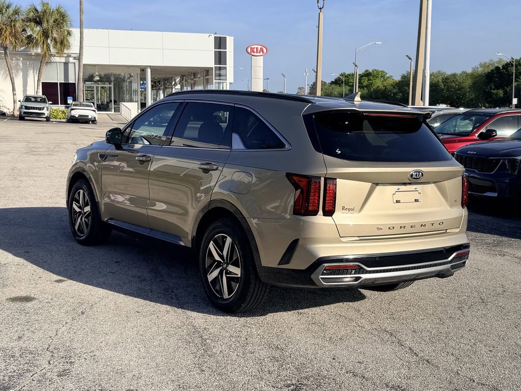 Used 2021 Kia Sorento S FWD image 7