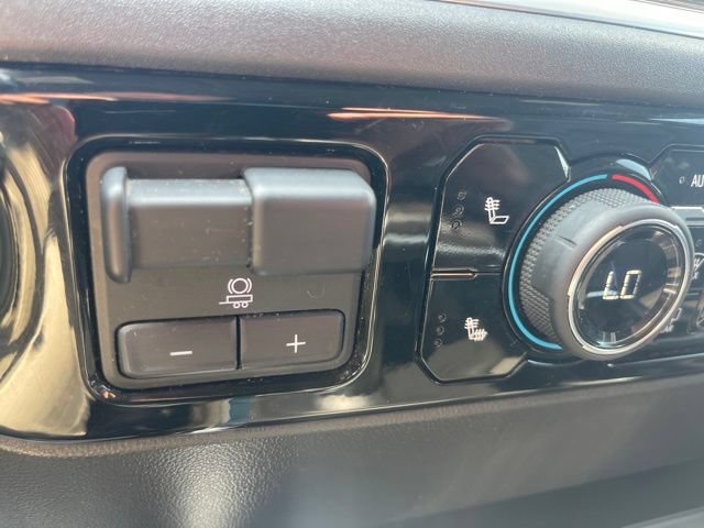 Used 2022 Chevrolet Silverado 1500 RST AWD/4WD image 10