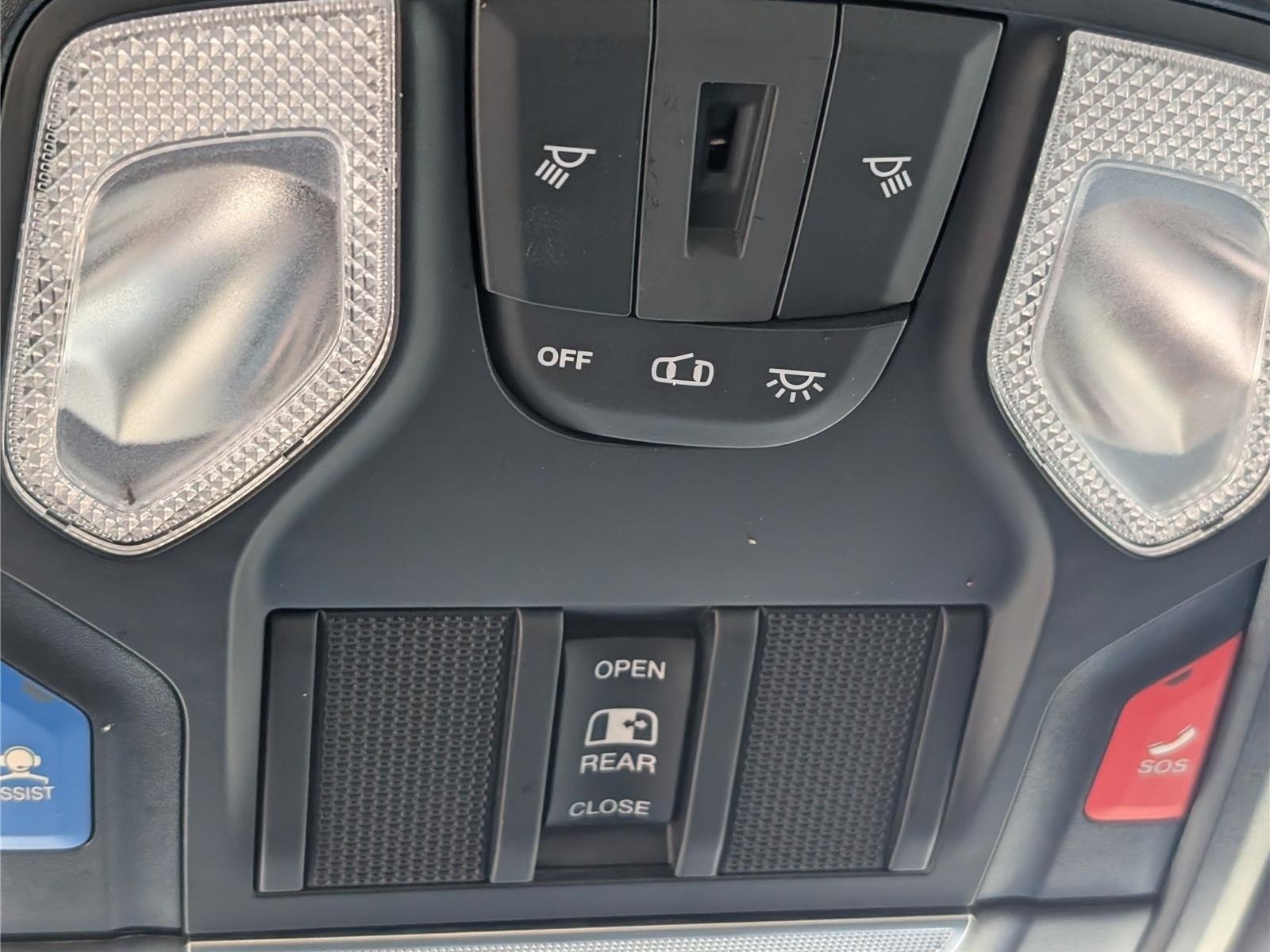 Used 2022 RAM 1500 Big Horn AWD/4WD image 32
