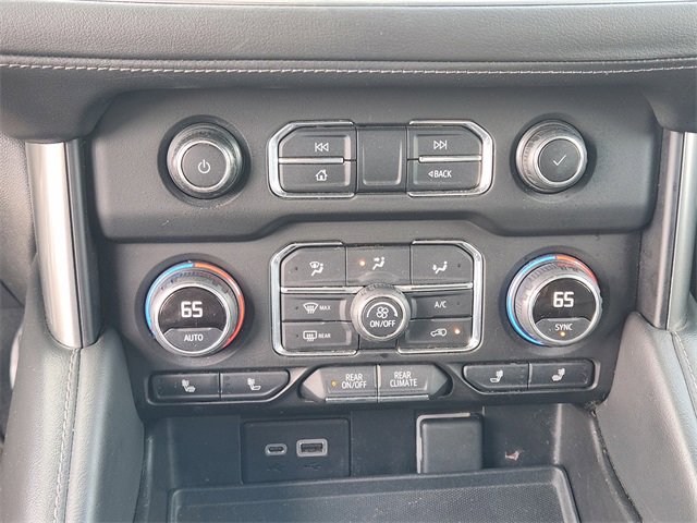 Used 2021 Chevrolet Suburban Z71 w/ Z71 Off-Road Package image 20