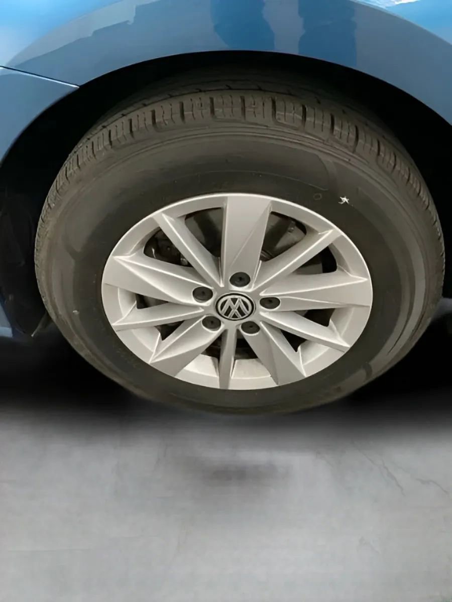 Used 2019 Volkswagen Golf SE FWD image 33