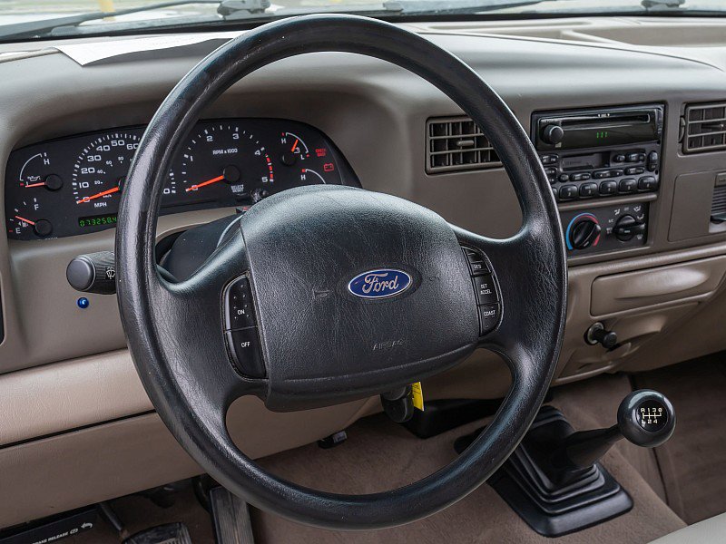 Used 2004 Ford F250 XL image 23