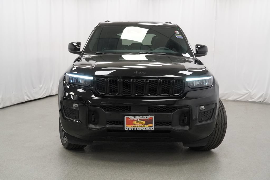 Certified 2023 Jeep Grand Cherokee Overland AWD/4WD image 8