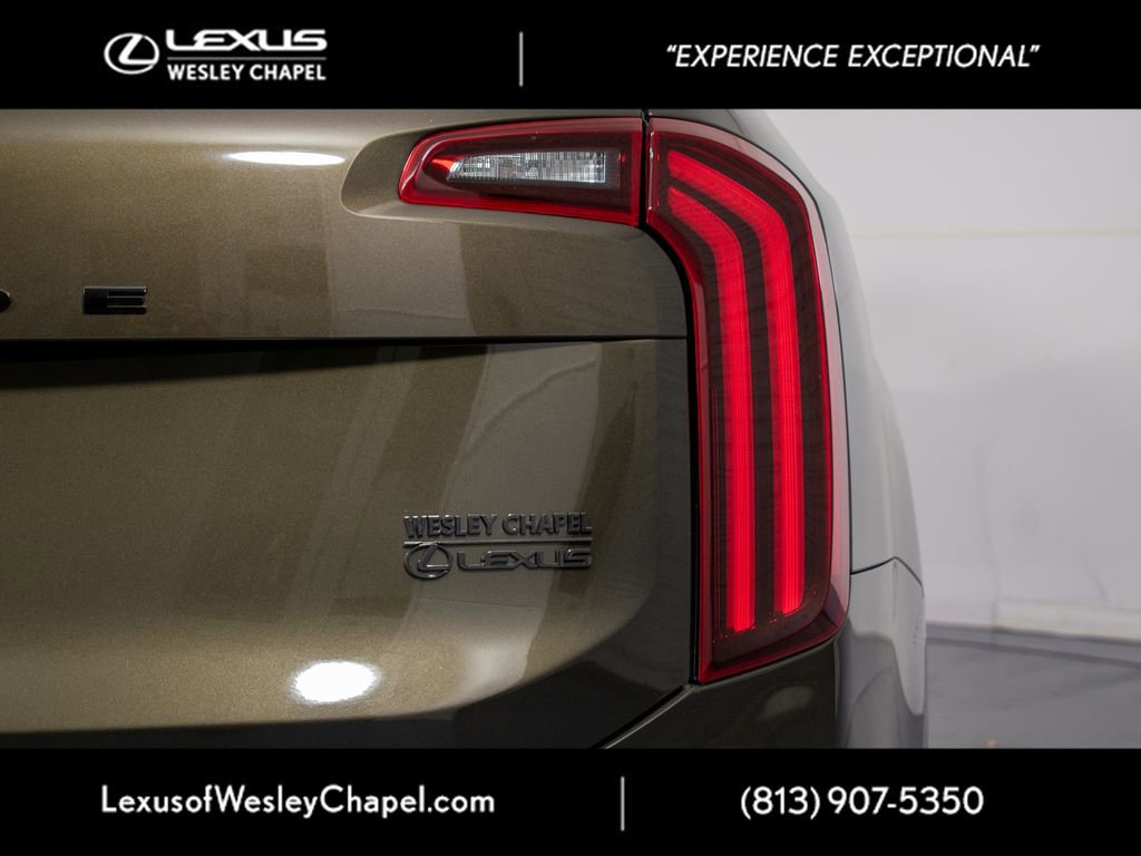 Used 2022 Kia Telluride EX w/ EX Premium Package AWD/4WD image 8
