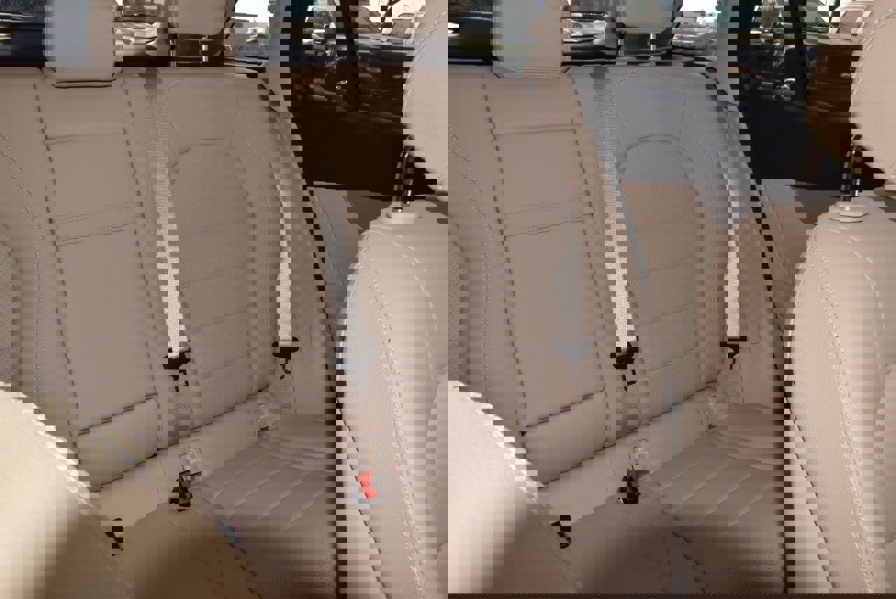 Used 2022 Mercedes-Benz GLC 300 image 21