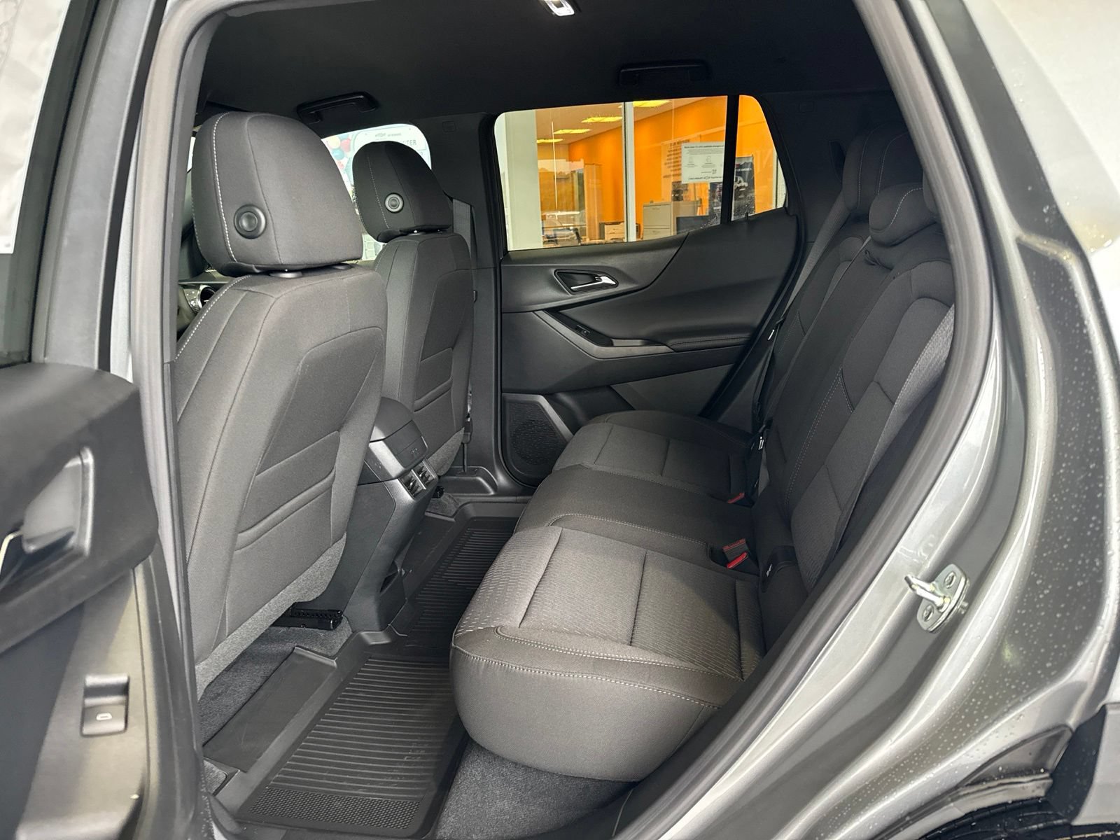 New 2027 Chevrolet Equinox LT FWD image 12