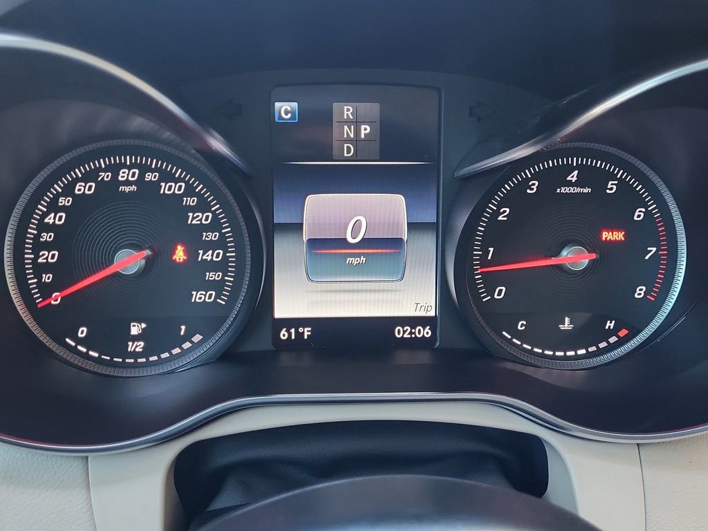 Used 2019 Mercedes-Benz GLC 300 4MATIC image 15