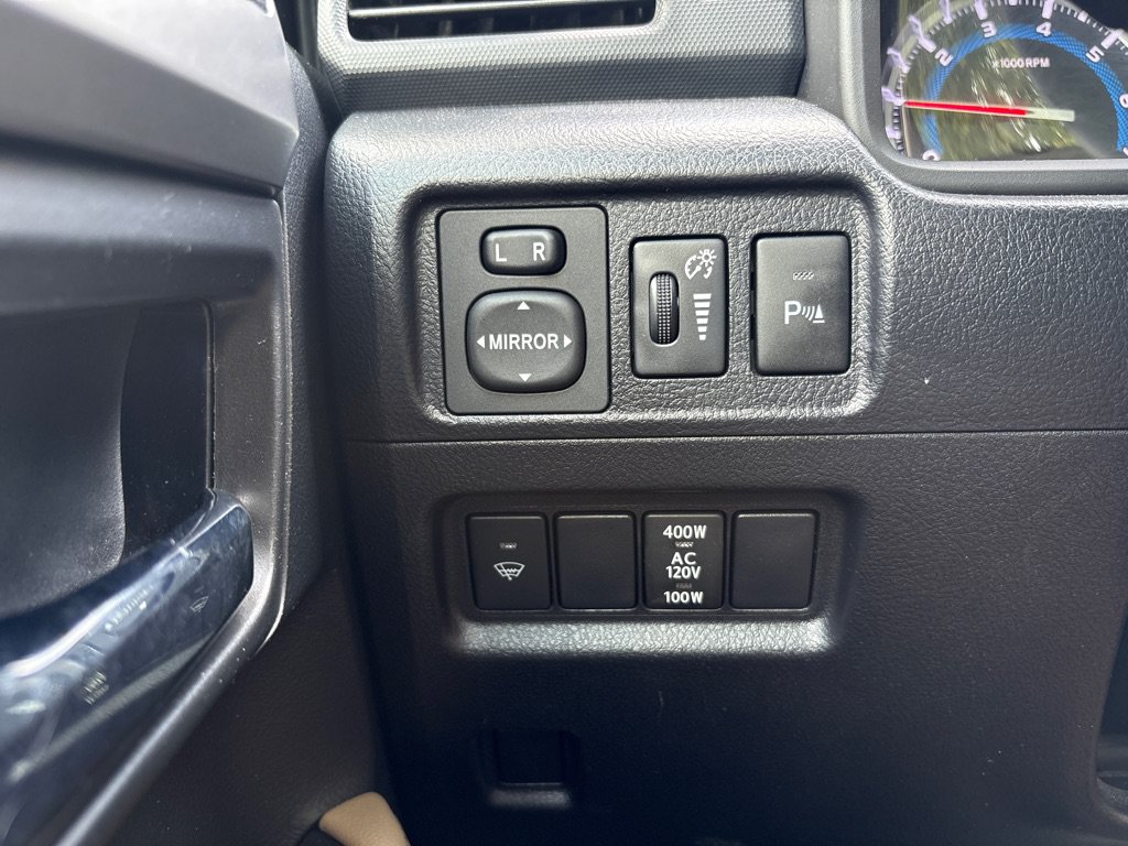 Used 2019 Toyota 4Runner Limited RWD image 19