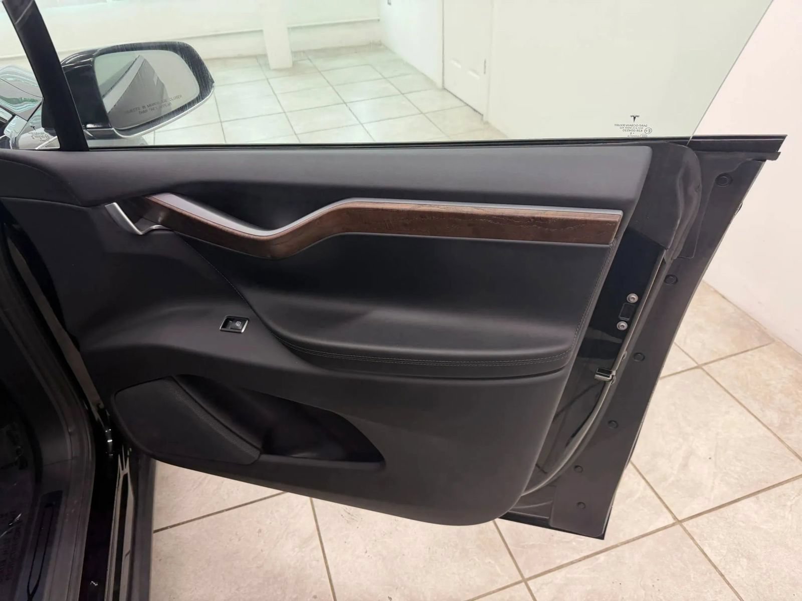 Used 2018 Tesla Model X 100D AWD/4WD image 17